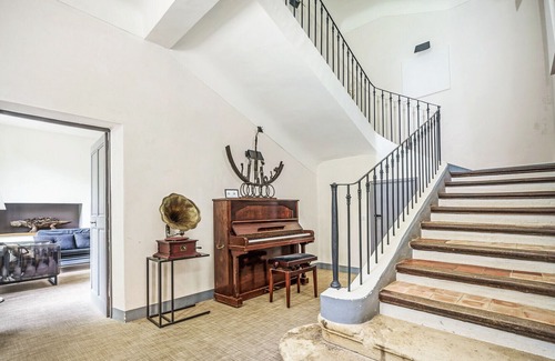 Rustrel Bed & Breakfast | Room Parrain I Parenthèse en Luberon I Electio