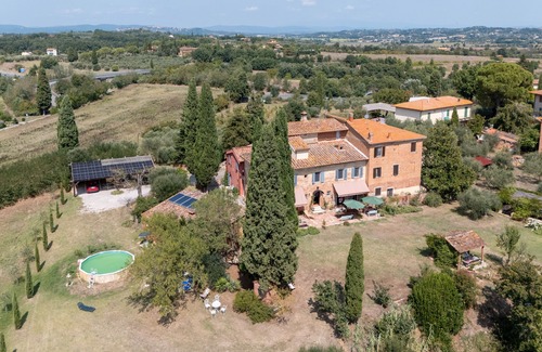 Santarello Apartment | Room 'Queen' with Balcony, Wi-Fi and Air Conditioning