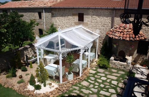 Ocenilla Apartment | Room 'Suite 3' with Mountain View, Shared Terrace and Wi-Fi