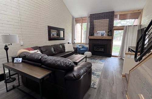 North Park City House | Relax and Unwind in Historic Park City Near Resort Access