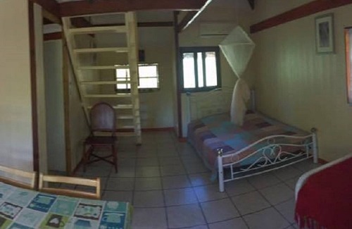 Pihaena House | Room Vaihau 4 pax beach access, air-conditioned kitchen bathroom, free breakfast