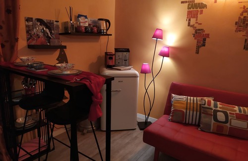 Montecalvario Apartment | Discover the NZIRIA of the Old Town: Spa & Hot Tub Retreat