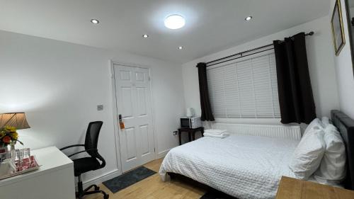 Ashford House | En-Suite Room: Child-Friendly Retreat with a 9.2 Rating