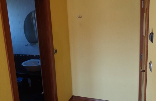 Strumyani Bed & Breakfast | Room with queen size bed and panoramic view