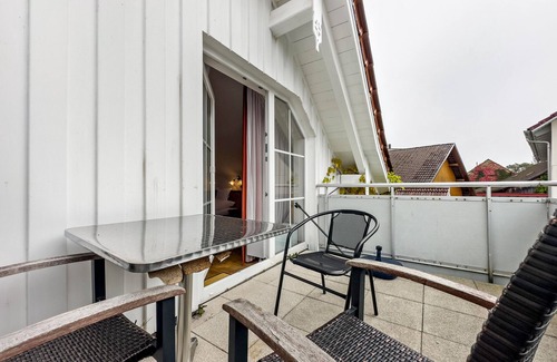 Nonnenhorn Apartment | Room 'Zimmer 1' with Lake View, Balcony and Wi-Fi