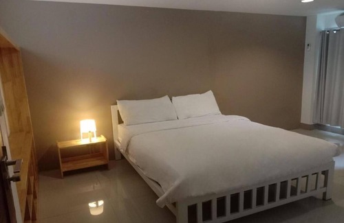 Tha Sala Hotel | Budget-Friendly Stay at RoomQuest Tha Sala with Breakfast