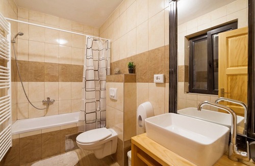 Rudanovac Apartment | Explore Rooms Željko in Scenic Rudanovac, Croatia