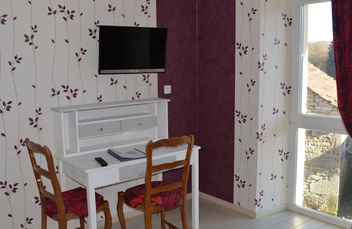 Bellefontaine House | Rooms and Table of Hosts The Trottelée