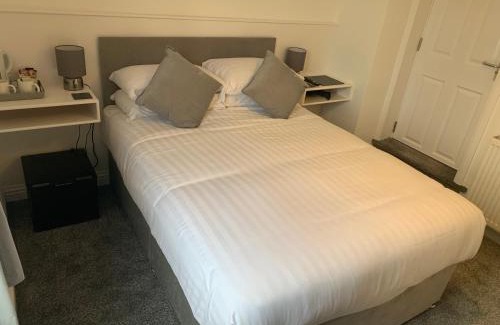 Retford Hotel | Accessible Rooms at the Inn - Guest Rated 8/10 Satisfaction