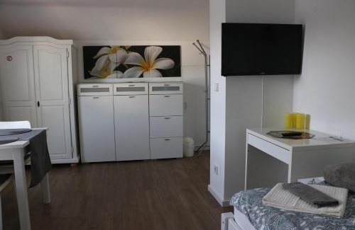 Unterrath Hotel | Comfortable Rooms in Düsseldorf Close to Airport & Fair
