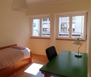 Sao Jorge de Arroios Bed & Breakfast | Convenient Rooms in the Heart of Lisbon with Great Ratings