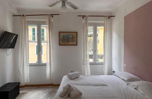 Vernazza House | Rooms in Vernazza open24h