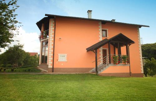 Otocac House | Kid-Friendly Retreat at Rooms Marković - Guest Rated 9.2/10