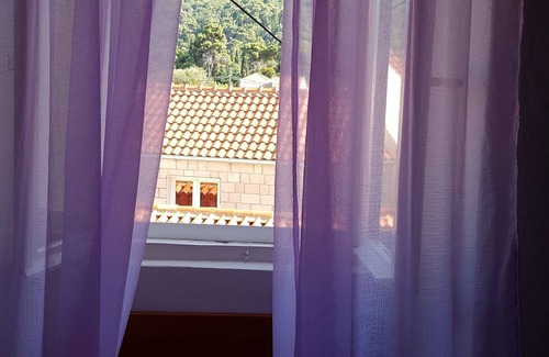 Lopud Island Apartment | Rooms Milena - Double or Twin Room with External Private Bathroom