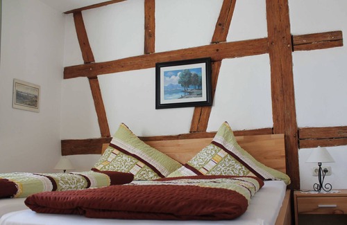 Bad Windsheim Cottage | Rooms - Pension Pastoriushaus