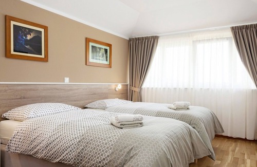 Ostarski Stanovi Apartment | Relaxing Getaway at Rooms Zdravko in Oštarski Stanovi