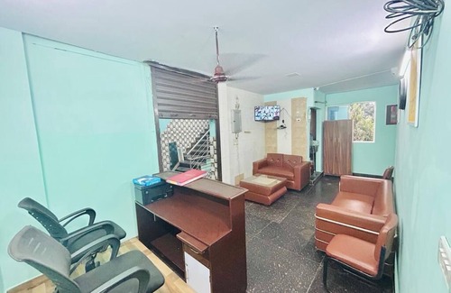 Sainik Farm Hotel | Discover Roomshala 147 KD Plazav with Breakfast Included