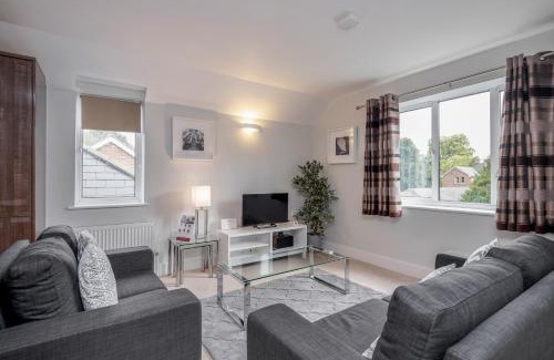 St. Mark's Apartment | Ideal Family Retreat at Roomspace Serviced Apartments