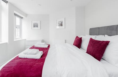 Ealing Apartment | Child-Friendly Roomspace Serviced Apartments at Walpole Court