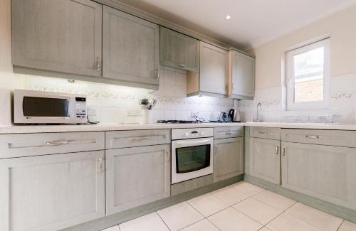 Wimbledon Apartment | Comfortable Roomspace Serviced Apartments - Cascades Court