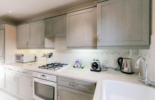 Wimbledon Apartment | Comfortable Roomspace Serviced Apartments - Cascades Court