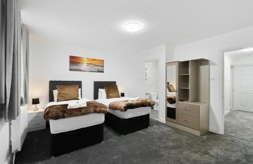 Hale Apartment | Spacious 3-Bedroom House with Child-Friendly Amenities