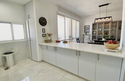 Jerusalem Apartment | Spacious 4BR Bayit VeGan with Scenic Balcony Views