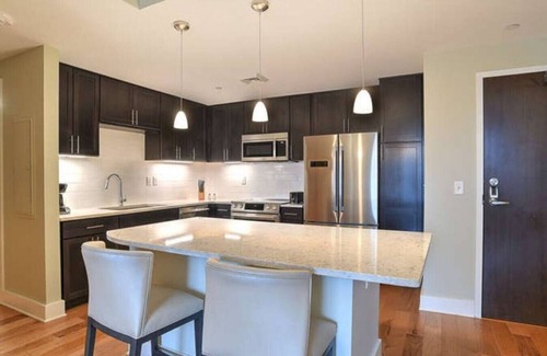 Downtown Asheville Condo | Guest Rated: 9.8 for Condo Unit #403 with Top Amenities