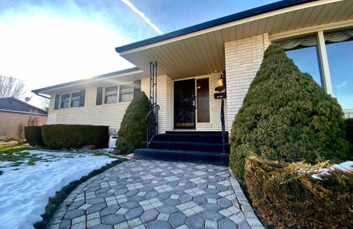 Pocatello House | Central Midtown Retreat – Family-Friendly and Convenient