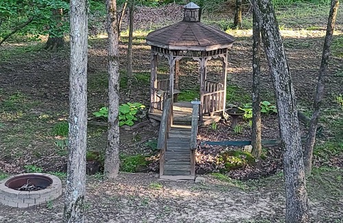 Heber Springs House | Rustic Country Home: Perfect Hideaway for Families
