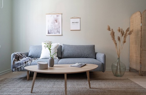 Kamppi Apartment | Cozy Roost Eerikinkatu with Oceanfront Views and Breakfast
