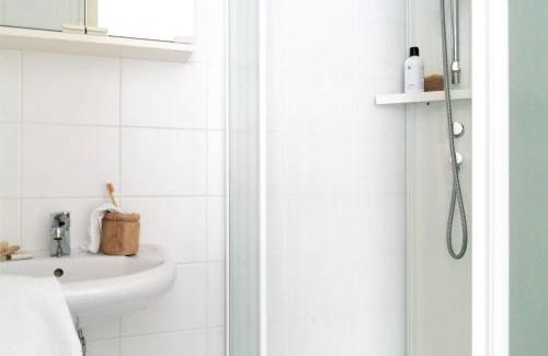 Helsinki City Centre Apartment | Family-Friendly Roost Liisankatu with Great Guest Reviews