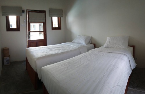 Gili Trawangan Hotel | Top-Rated Roots Hotel Trawangan with Pool & Breakfast