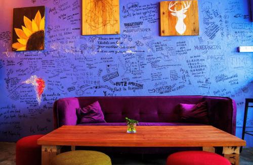 Downtown George Town House | Budget-Friendly Stay at Rope Walk Guest House with Restaurant