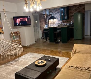 Drobeta-Turnu Severin Apartment | Pet-Friendly Rosa Apartment with 9.6/10 Guest Rating