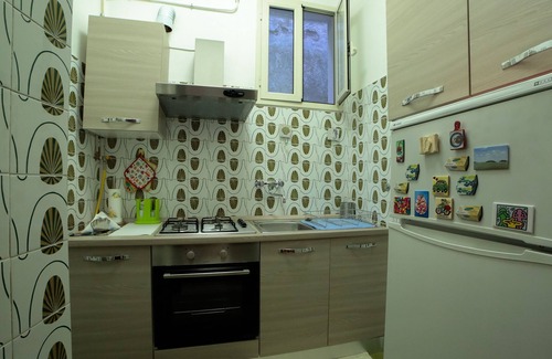 Scala Apartment | Ocean View Rosa Apartment in a Villa with Kitchen Access