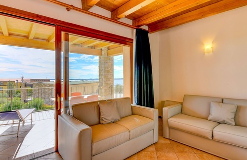 Moniga del Garda Resort | Rosa dei Venti: Lake View Apartment with Pools & Central Access
