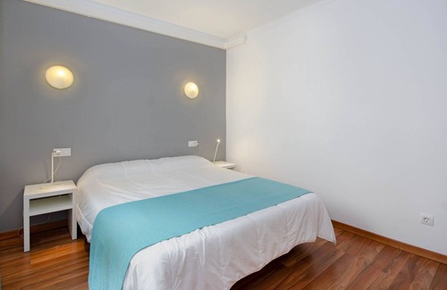 S'illot Apartment | ROSA DEL VENTS 3-A with terrace and sea views