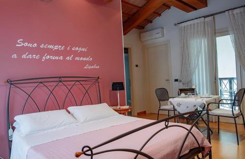 Rosa Bed & Breakfast | Discover Rosa del Grappa: Family-Friendly with Breakfast