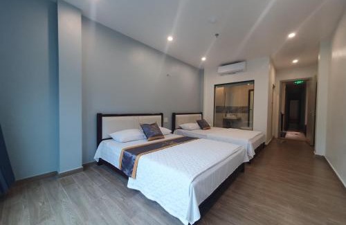 Cat Hai House | Discover Rosa Quỳnh Anh: Oceanfront Retreat with Beach Access