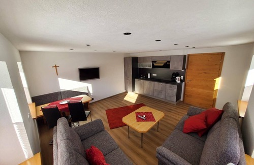 Graen Apartment | Family-Friendly Rosa's Ferienhaus with Kitchen & Breakfast