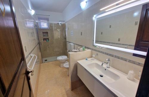Canneto House | Rosa's House: Family-Friendly Retreat with High Guest Ratings