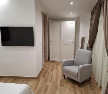 Vazzano Villa | Family-Friendly Rosa's House with Kitchen & 9/10 Guest Rating