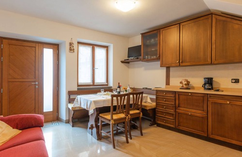 Gittana House | Rosa (VNA205) by Interhome