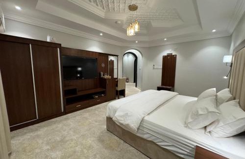 AlUla Apartment | Top-Rated RosaBella Hotel with Family-Friendly Amenities
