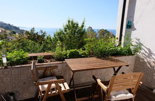 Castel Di Tusa Apartment | Cozy Oceanfront Getaway at Rosalia's Apartments