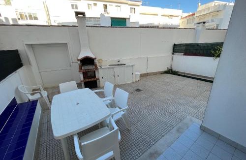 Vila Nova De Cacela Apartment | Family-Friendly Getaway at Rosas no Lagar - Rated 9.1/10