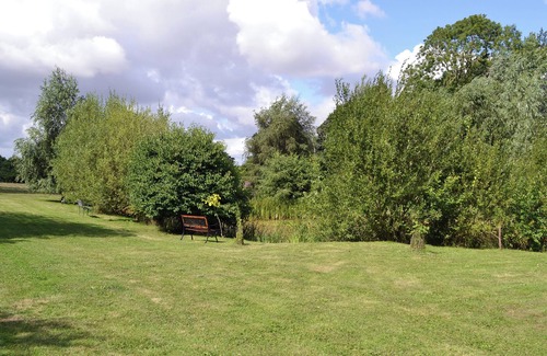 East Dereham Cottage | Cozy 1 Bedroom Accommodation in Scarning, Near Dereham