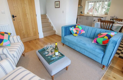 Garway Cottage | ROSE COTTAGE, family friendly, with a garden in Garway