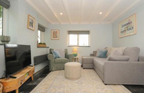 Callington House | Rose Cottage